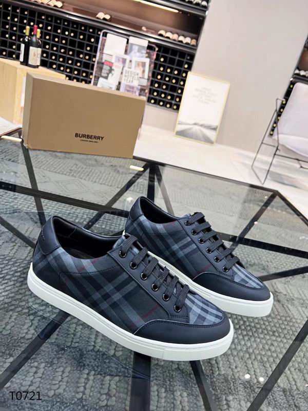 men Burberry shoes-189